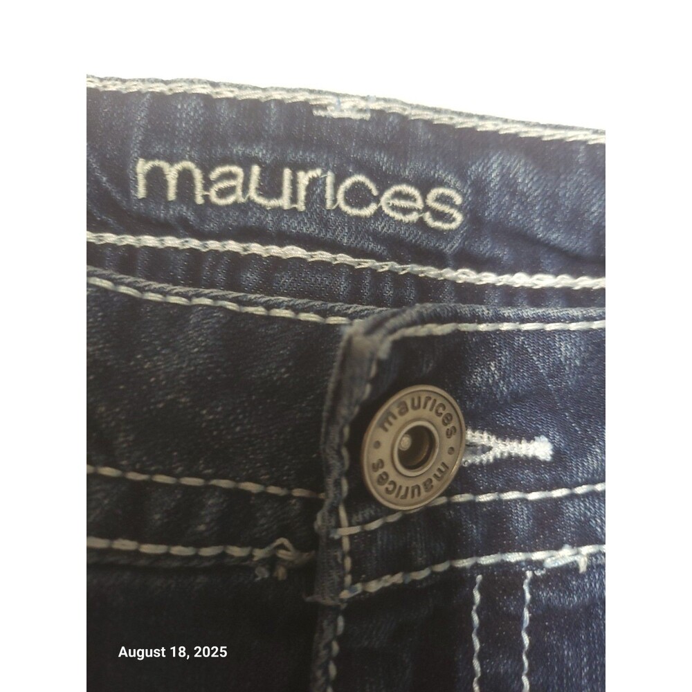 Maurices Thick Stitch Distressed Women's Straight Leg Blue Jeans ECU Size 11/12 - Picture 2 of 7